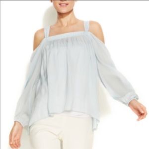 Vince Camuto cold shoulder size XS